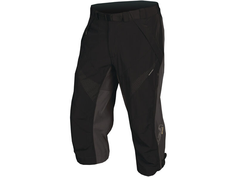 Endura MT500 Spray 3/4 Length Shorts click to zoom image